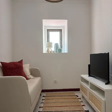 Дом отдыха Eca 18 *