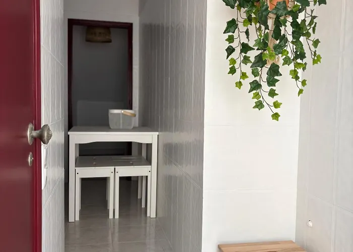 Eca 18 بيت للعطل